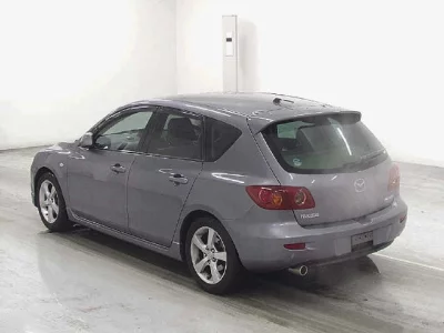 Mazda AXELA  с аукциона в Японии