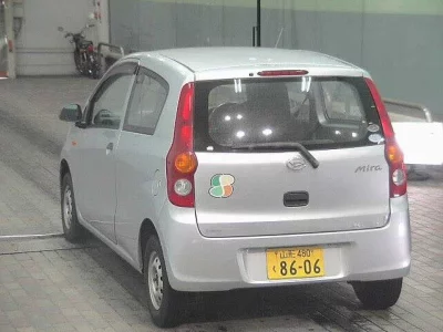 Daihatsu MIRA  с аукциона в Японии