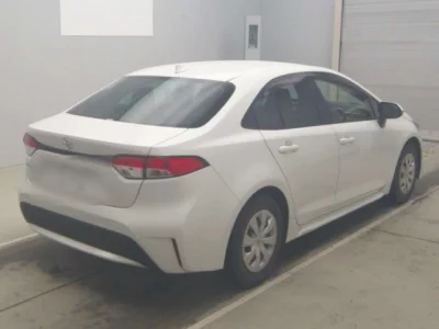 Toyota COROLLA  с аукциона в Японии