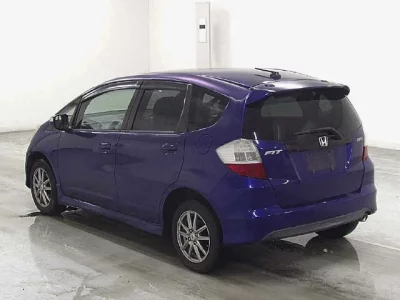 Honda FIT  с аукциона в Японии