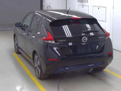 Nissan LEAF  с аукциона в Японии