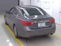 Nissan SKYLINE лот № 7011 оценка 3.5  с аукциона в Японии 1