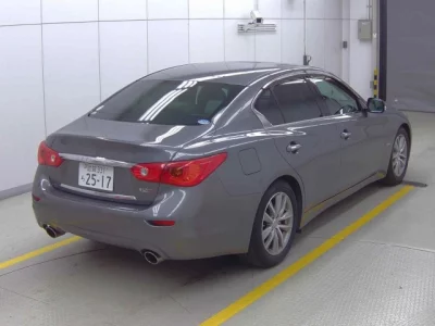 Nissan SKYLINE  с аукциона в Японии