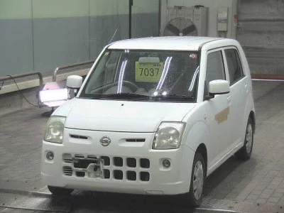 Nissan PINO