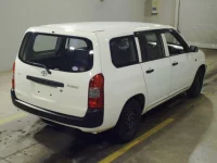 Toyota PROBOX лот № 7247 оценка R  с аукциона в Японии 1