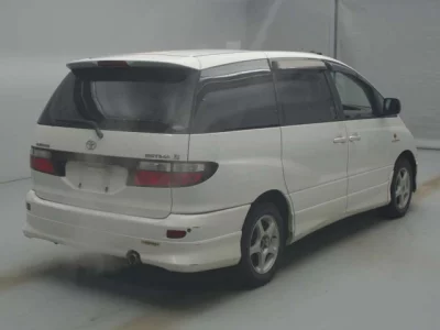 Toyota ESTIMA  с аукциона в Японии