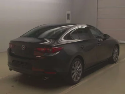 Mazda MAZDA3  с аукциона в Японии