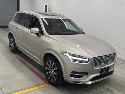 Volvo XC90  с аукциона в Японии
