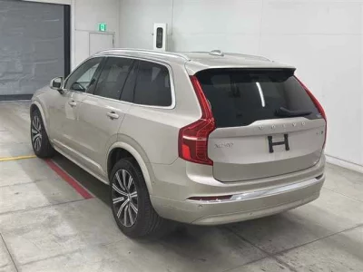 Volvo XC90  с аукциона в Японии