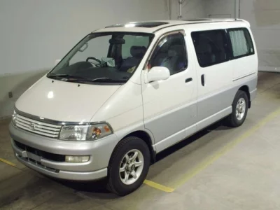 Toyota HIACE REGIUS