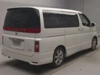 Nissan ELGRAND лот № 80584 оценка R  с аукциона в Японии 1