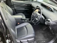 Toyota PRIUS лот № 30042 оценка 4  с аукциона в Японии 6