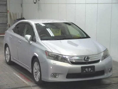 Lexus HS  с аукциона в Японии