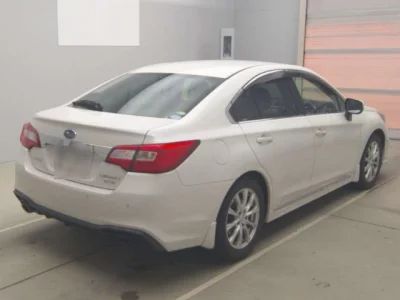 Subaru LEGACY B4