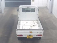 Honda ACTY TRUCK лот № 1063 оценка 3  с аукциона в Японии 5