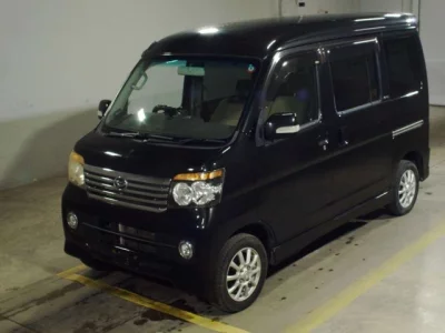 Daihatsu Atrai Wagon  с аукциона в Японии