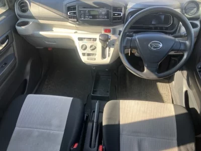 Daihatsu MIRA E S  с аукциона в Японии