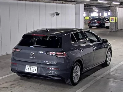 Volkswagen GOLF  с аукциона в Японии