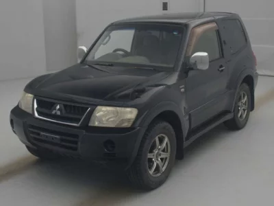 Mitsubishi PAJERO  с аукциона в Японии