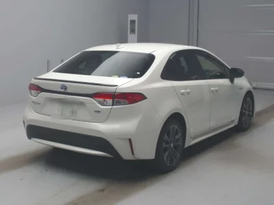Toyota COROLLA  с аукциона в Японии