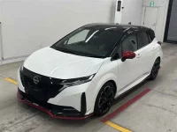 Nissan AURA лот № 30069 оценка 4.5  с аукциона в Японии 3