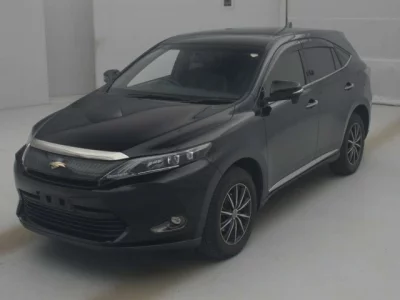 Toyota HARRIER  с аукциона в Японии