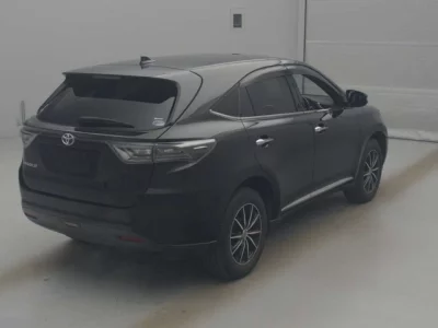 Toyota HARRIER  с аукциона в Японии
