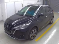 Nissan KICKS лот № 1015 оценка 4  с аукциона в Японии 2