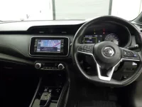 Nissan KICKS лот № 1015 оценка 4  с аукциона в Японии 4