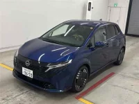 Nissan AURA лот № 30078 оценка 4.5  с аукциона в Японии 3