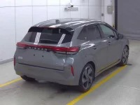 Nissan AURA лот № 1018 оценка 4.5  с аукциона в Японии 3