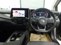 Nissan AURA лот № 1018 оценка 4.5  с аукциона в Японии 4