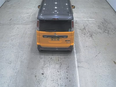 Suzuki SPACIA GEAR  с аукциона в Японии