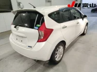 Nissan NOTE лот № 3009 оценка R  с аукциона в Японии 4