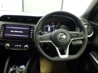 Nissan KICKS лот № 1019 оценка 4  с аукциона в Японии 4