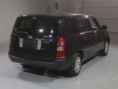 Toyota SUCCEED