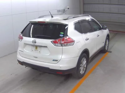 Nissan X-TRAIL  с аукциона в Японии