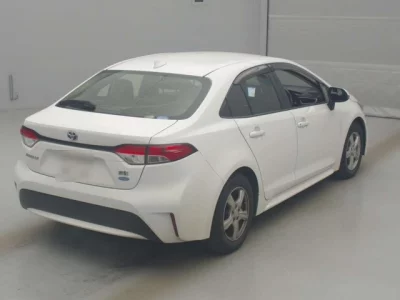 Toyota COROLLA  с аукциона в Японии