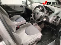 Honda FIT лот № 3012 оценка 3  с аукциона в Японии 5