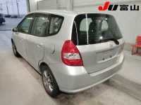Honda FIT лот № 3012 оценка 3  с аукциона в Японии 1