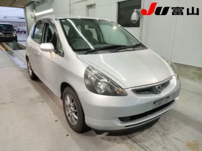 Honda FIT  с аукциона в Японии
