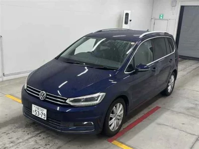 Volkswagen GOLF TOURAN  с аукциона в Японии