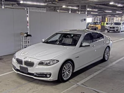 BMW 5-Series  с аукциона в Японии