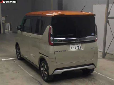 Mitsubishi EK X SPACE  с аукциона в Японии