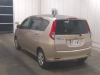 Toyota PASSO SETTE лот № 1134 оценка 3  с аукциона в Японии 1