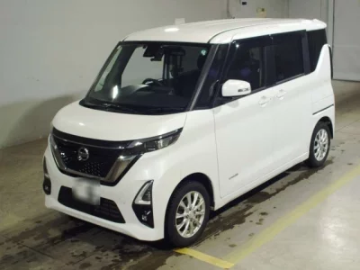 Nissan ROOX  с аукциона в Японии