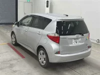 Toyota RACTIS лот № 30105 оценка 3.5  с аукциона в Японии 1