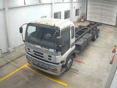 Isuzu TRUCK