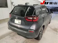 Honda FIT лот № 3021 оценка 4.5  с аукциона в Японии 4
