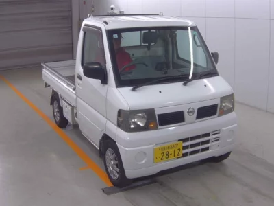 Nissan CLIPPER TRUCK